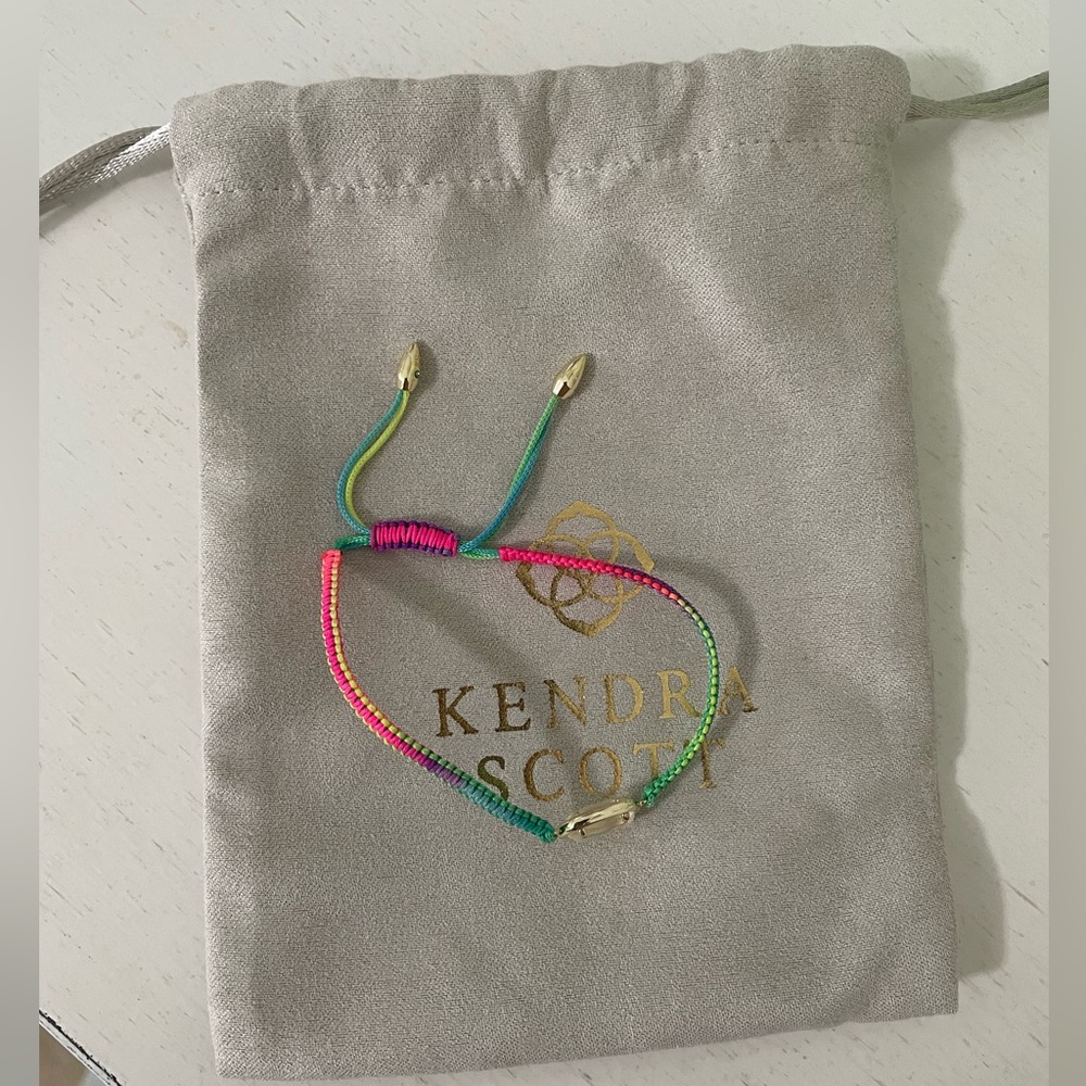 NWOT BRAND NEW Kendra Scott adjustable bracelet